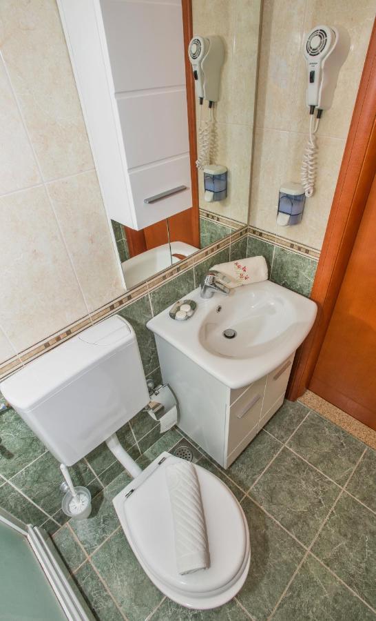 Apartments Marcela Makarska Bagian luar foto