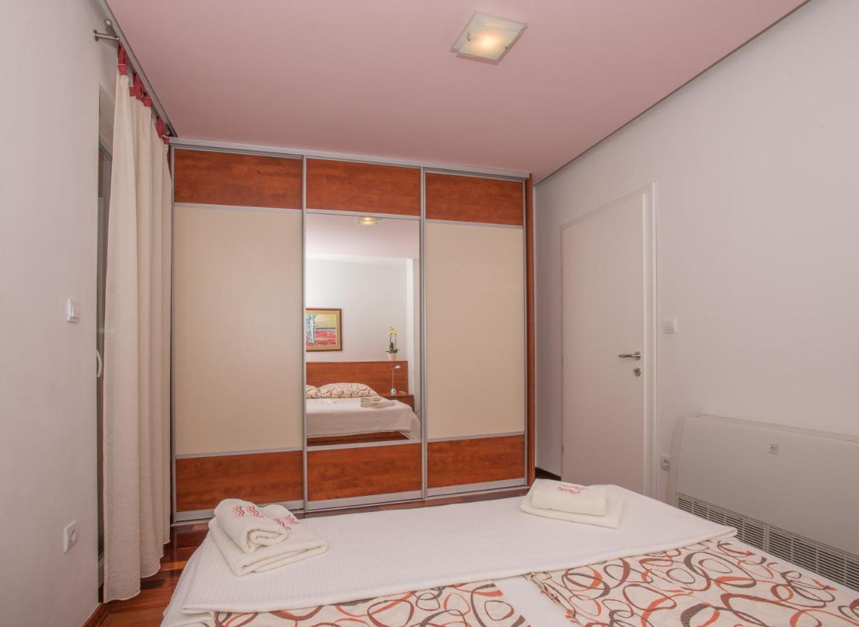 Apartments Marcela Makarska Bagian luar foto